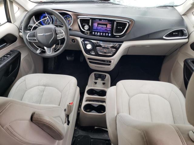 Photo 8 from auction – 2017 CHRYSLER PACIFICA T with VIN 2C4RC1DG4HR505942