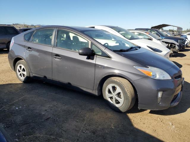 Photo 4 from auction – 2013 TOYOTA PRIUS with VIN JTDKN3DU6D1684674