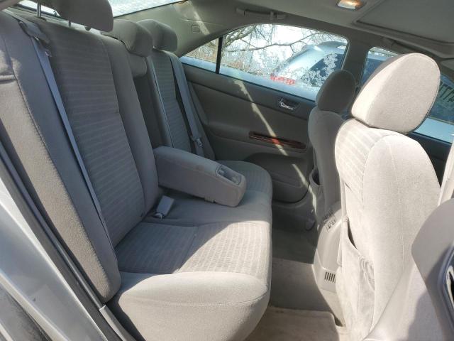 Photo 10 from auction – 2005 TOYOTA CAMRY LE with VIN 4T1BE30K35U570485