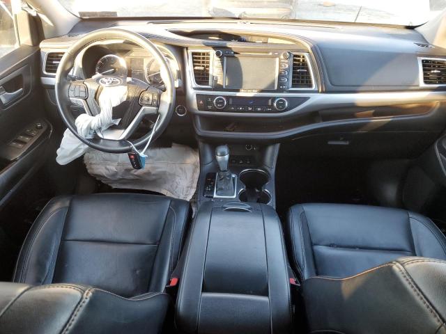 Zdjęcie 8 z aukcji – 2016 TOYOTA HIGHLANDER z VIN 5TDJKRFH6GS255324