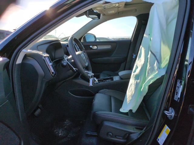 Photo 7 from auction – 2025 VOLVO XC40 PLUS with VIN YV4L12UC0S2509696