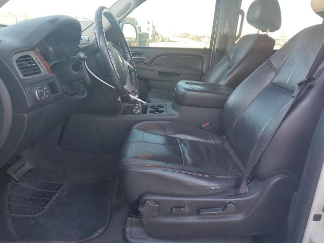 Photo 7 from auction – 2011 CHEVROLET SUBURBAN C with VIN 1GNSCJE08BR320428