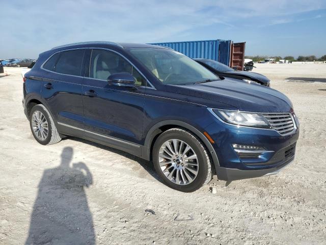 Photo 4 from auction – 2017 LINCOLN MKC RESERV with VIN 5LMCJ3C96HUL55399