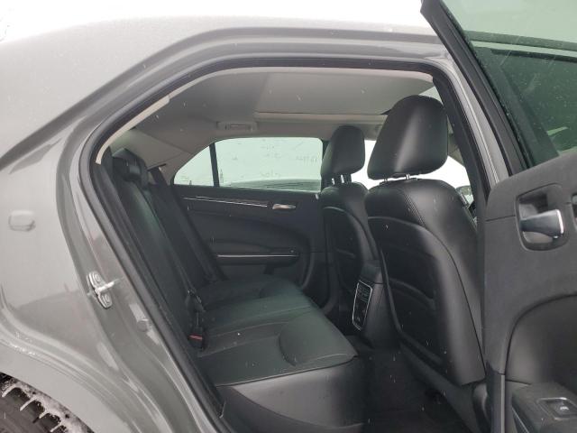 Photo 10 from auction – 2018 CHRYSLER 300 LIMITE with VIN 2C3CCAEG9JH226281