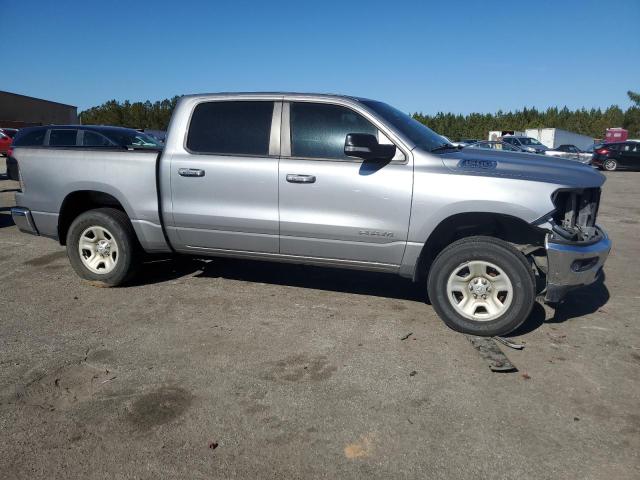 Foto 4 de la subasta – 2019 RAM 1500 BIG H con VIN 1C6SRFFT4KN718375