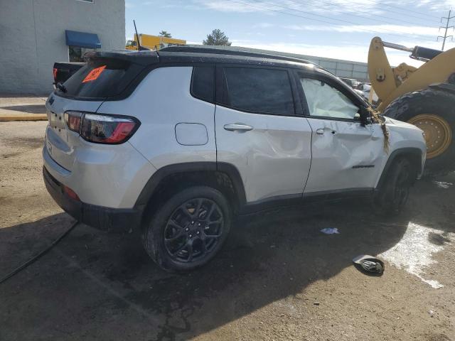 Photo 3 from auction – 2024 JEEP COMPASS LA with VIN 3C4NJDBN0RT129861