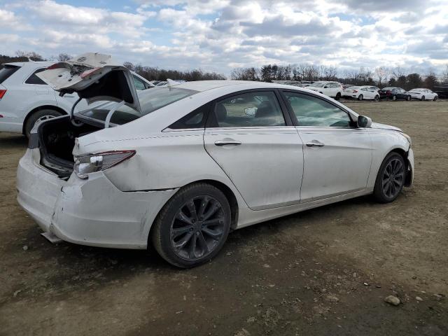 Photo 3 from auction – 2011 HYUNDAI SONATA SE with VIN 5NPEC4AB0BH318078