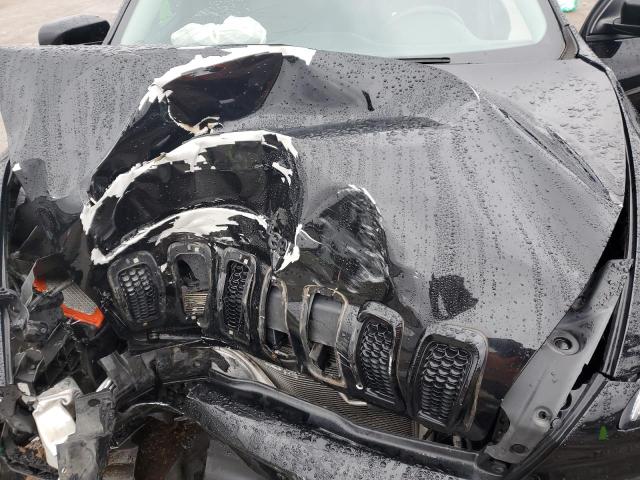 Photo 12 from auction – 2018 JEEP CHEROKEE L with VIN 1C4PJLCB1JD538744