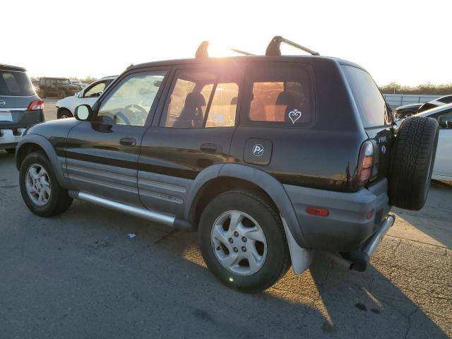 Photo 2 from auction – 1998 TOYOTA RAV4 with VIN JT3HP10V6W0163765