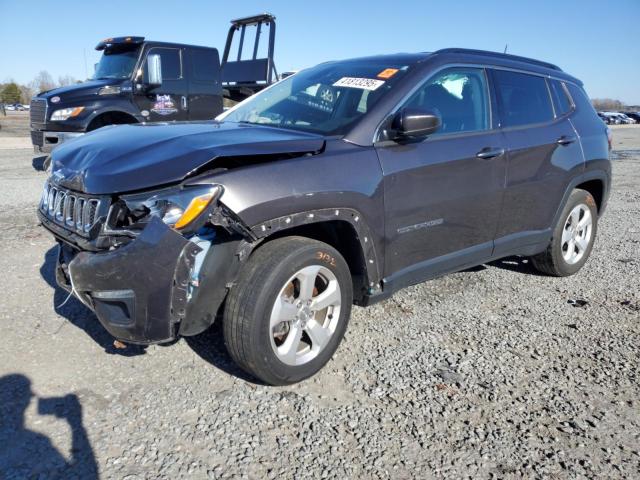 JEEP COMPASS LA 2020 with VIN 3C4NJCBB6LT121111 - Photo from auction