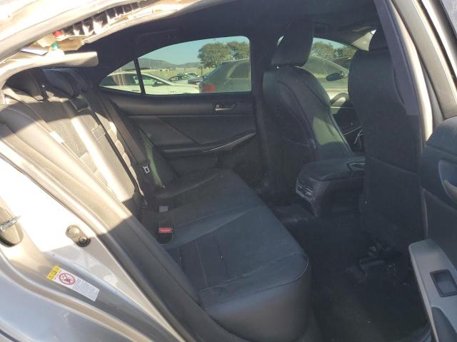 Photo 10 from auction – 2017 LEXUS IS 200T with VIN JTHBA1D27H5038961