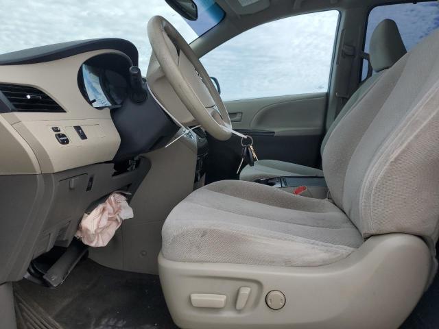 Photo 7 from auction – 2013 TOYOTA SIENNA LE with VIN 5TDKK3DC6DS310939