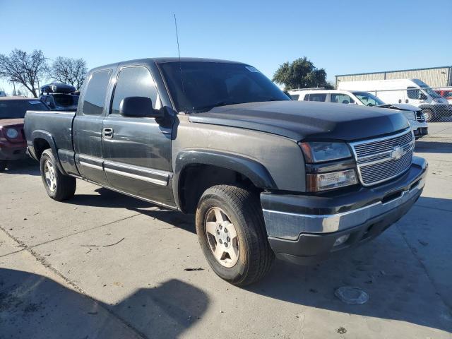 Photo 4 from auction – 2006 CHEVROLET SILVERADO with VIN 1GCEK19B26Z156152
