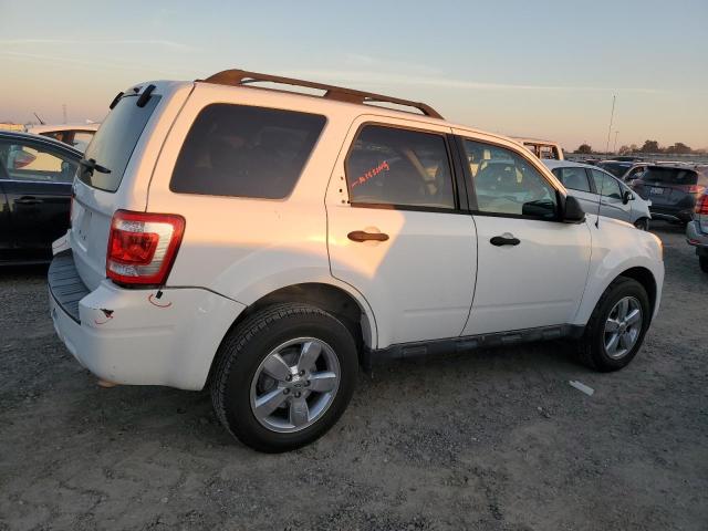 Photo 3 from auction – 2009 FORD ESCAPE XLT with VIN 1FMCU03709KB04124