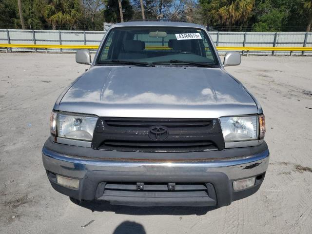 Photo 5 from auction – 2001 TOYOTA 4RUNNER SR with VIN JT3GN86R810205902