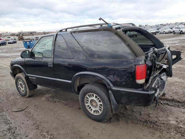 Photo 2 from auction – 2000 CHEVROLET BLAZER with VIN 1GNCT18W1YK151830