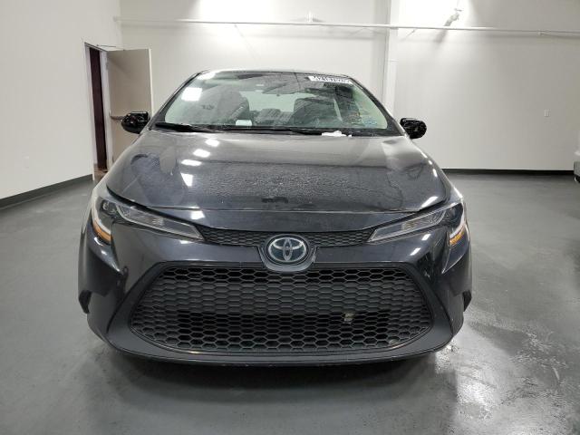 Photo 5 from auction – 2021 TOYOTA COROLLA LE with VIN 5YFEPMAE4MP223110