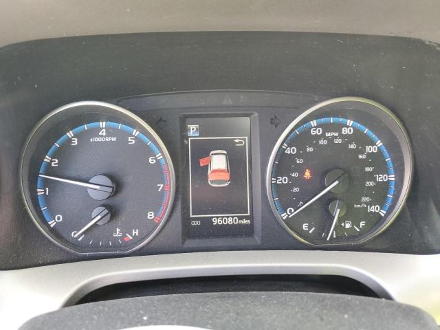 Photo 9 from auction – 2017 TOYOTA RAV4 XLE with VIN 2T3RFREV2HW587548