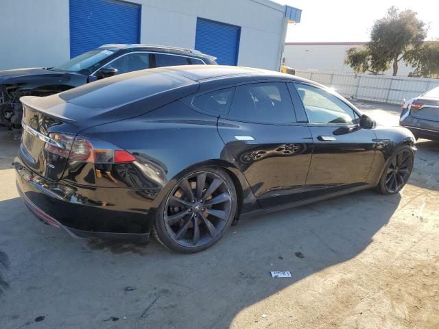 Photo 3 from auction – 2013 TESLA MODEL S with VIN 5YJSA1DP2DFP21995