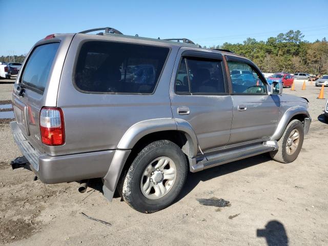 Photo 3 from auction – 2002 TOYOTA 4RUNNER SR with VIN JT3GN86R820244104