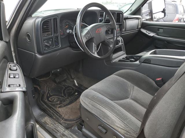 Photo 8 from auction – 2004 CHEVROLET SILVERADO with VIN 2GCEC19T441145150