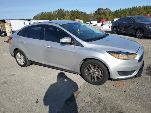 Photo 4 from auction – 2015 FORD FOCUS SE with VIN 1FADP3F26FL296212