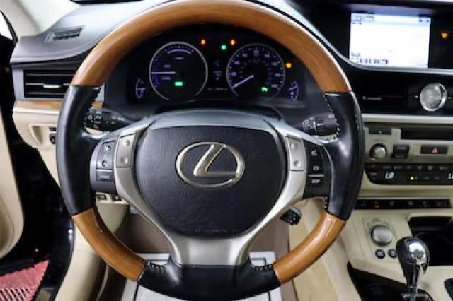 Photo 10 from auction – 2015 LEXUS ES 300H with VIN JTHBW1GG8F2081521