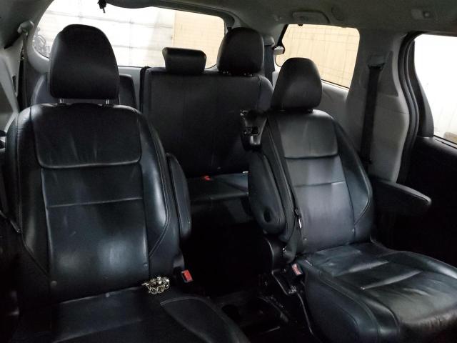 Photo 11 from auction – 2016 TOYOTA SIENNA SE with VIN 5TDXK3DC0GS723188