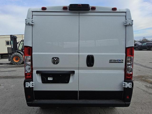 Photo 6 from auction – 2025 RAM PROMASTER with VIN 3C6LRVVG0SE518858