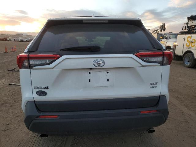 Photo 6 from auction – 2020 TOYOTA RAV4 XLE with VIN JTMP1RFV1LD526041