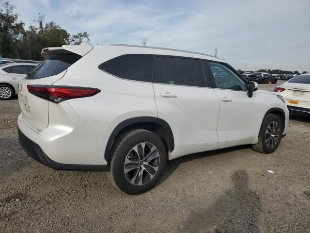Снимка 3 от търг – 2023 TOYOTA HIGHLANDER с VIN 5TDKDRAH4PS040613