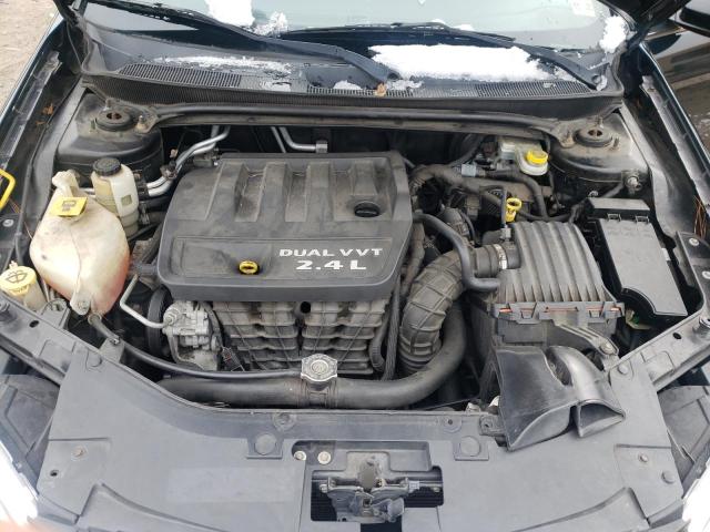 Photo 11 from auction – 2011 CHRYSLER 200 LX with VIN 1C3BC4FB1BN568235
