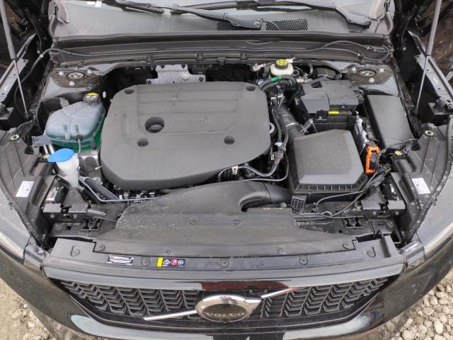 Photo 11 from auction – 2025 VOLVO XC40 PLUS with VIN YV4L12UC0S2509696