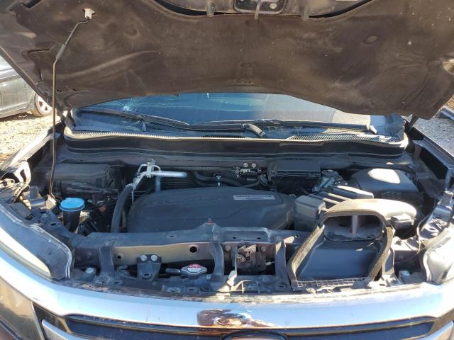 Photo 12 from auction – 2016 HONDA PILOT TOUR with VIN 5FNYF5H92GB048760