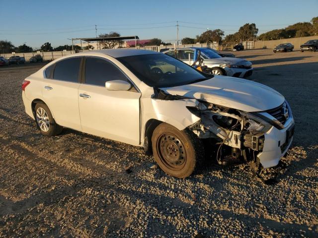Photo 4 from auction – 2016 NISSAN ALTIMA 2.5 with VIN 1N4AL3AP7GC236099