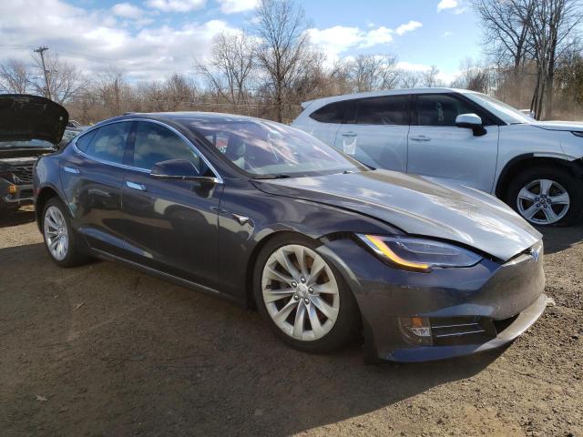 Photo 4 from auction – 2017 TESLA MODEL S with VIN 5YJSA1E23HF211342