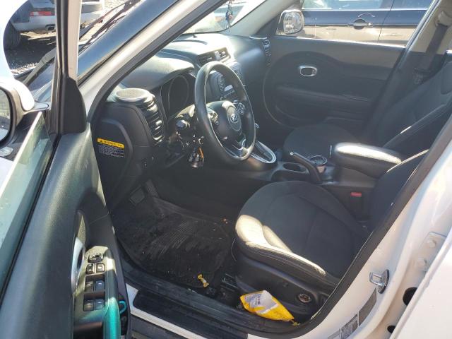 Photo 8 from auction – 2014 KIA SOUL with VIN KNDJN2A25E7010359
