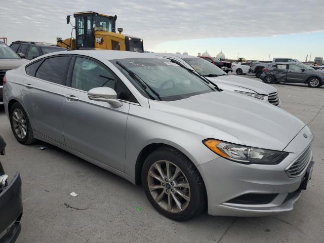 Photo 4 from auction – 2017 FORD FUSION SE with VIN 3FA6P0H76HR193442