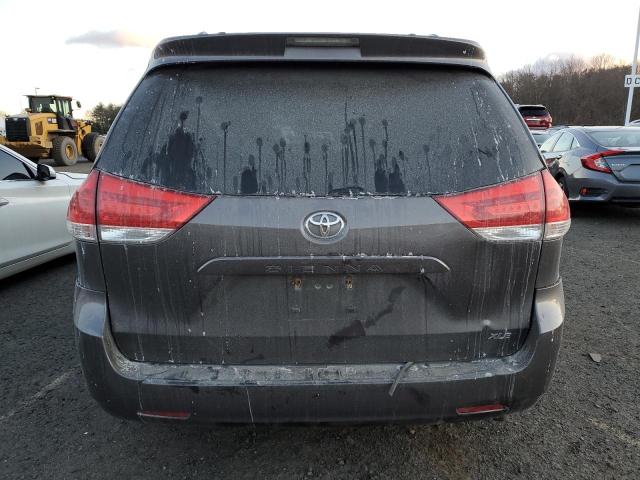 Photo 6 from auction – 2012 TOYOTA SIENNA XLE with VIN 5TDYK3DC6CS246443