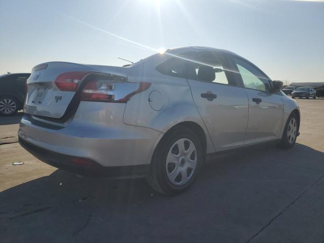 Photo 3 from auction – 2017 FORD FOCUS S with VIN 1FADP3E22HL324236
