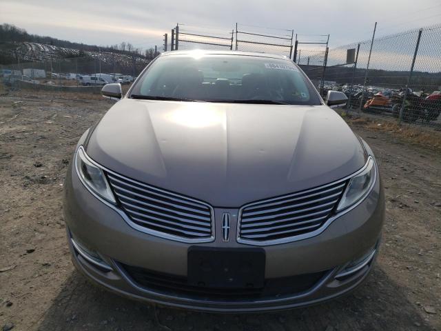 Photo 5 from auction – 2016 LINCOLN MKZ with VIN 3LN6L2G91GR608777