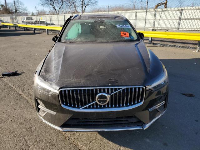 Photo 5 from auction – 2023 VOLVO XC60 PLUS with VIN YV4L12RN6P1307405