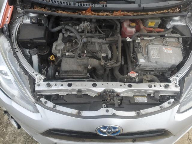 Photo 11 from auction – 2015 TOYOTA PRIUS C with VIN JTDKDTB36F1114867