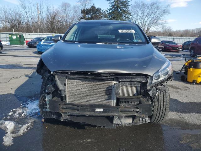 Photo 5 from auction – 2016 KIA SORENTO EX with VIN 5XYPHDA13GG050322