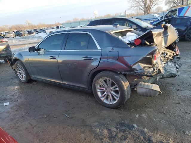 Photo 2 from auction – 2017 CHRYSLER 300 LIMITE with VIN 2C3CCAAG7HH662062