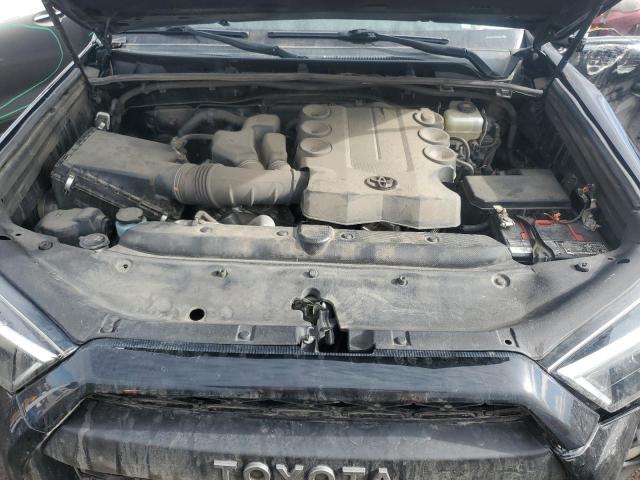 Photo 12 from auction – 2018 TOYOTA 4RUNNER SR with VIN JTEBU5JR6J5483209