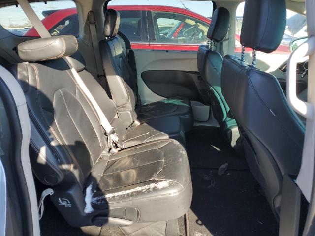Photo 11 from auction – 2017 CHRYSLER PACIFICA T with VIN 2C4RC1BG0HR745329
