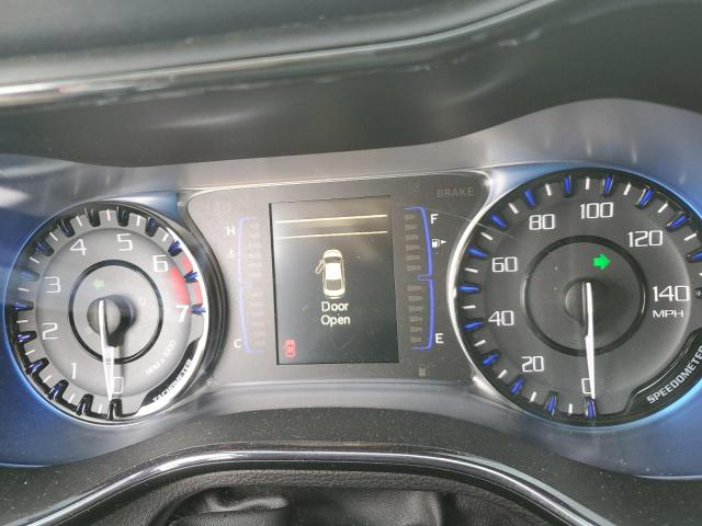 Photo 9 from auction – 2015 CHRYSLER 200 S with VIN 1C3CCCBB3FN500660