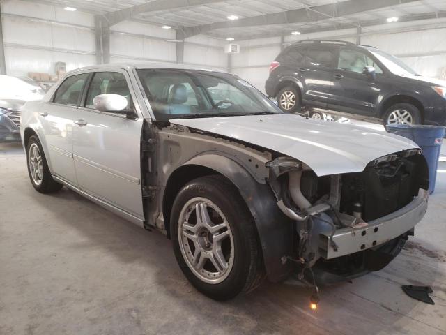 Photo 4 from auction – 2005 CHRYSLER 300 TOURIN with VIN 2C3AA53G15H644587