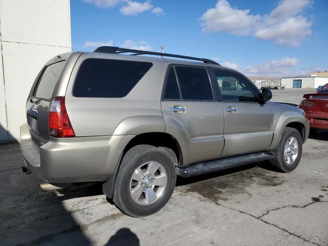 Photo 3 from auction – 2006 TOYOTA 4RUNNER SR with VIN JTEBU14R260103808